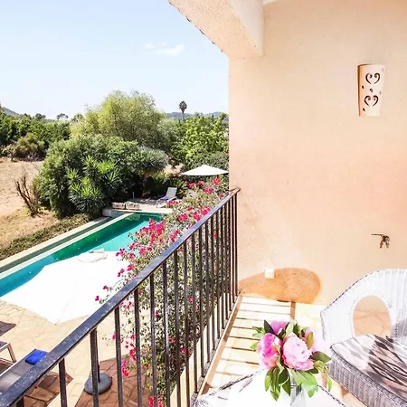 Villa Mares